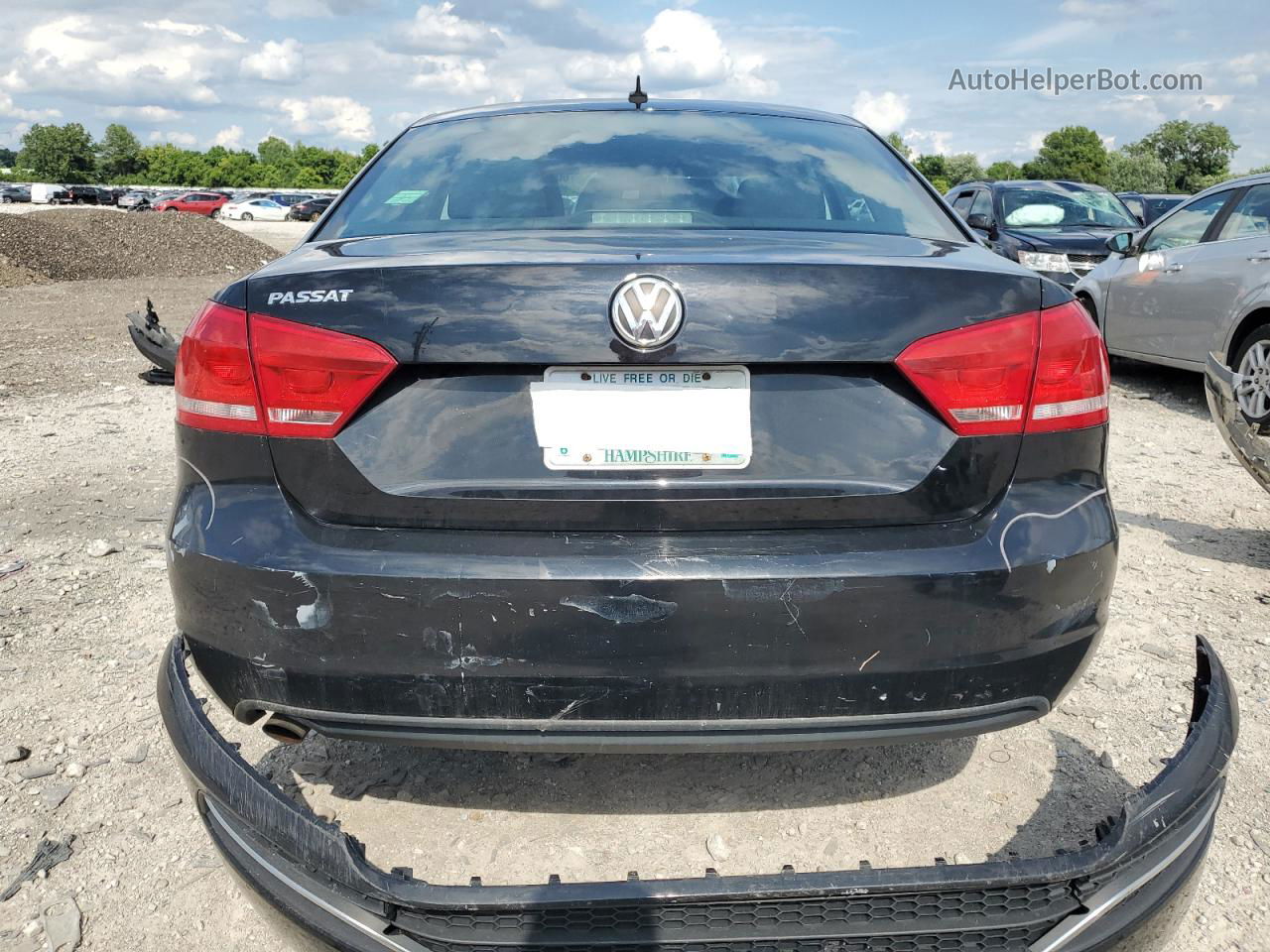 2013 Volkswagen Passat S Black vin: 1VWAP7A38DC120874