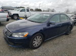 2013 Volkswagen Passat S Синий vin: 1VWAP7A38DC123564