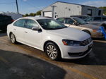 2013 Volkswagen Passat S White vin: 1VWAP7A38DC135312