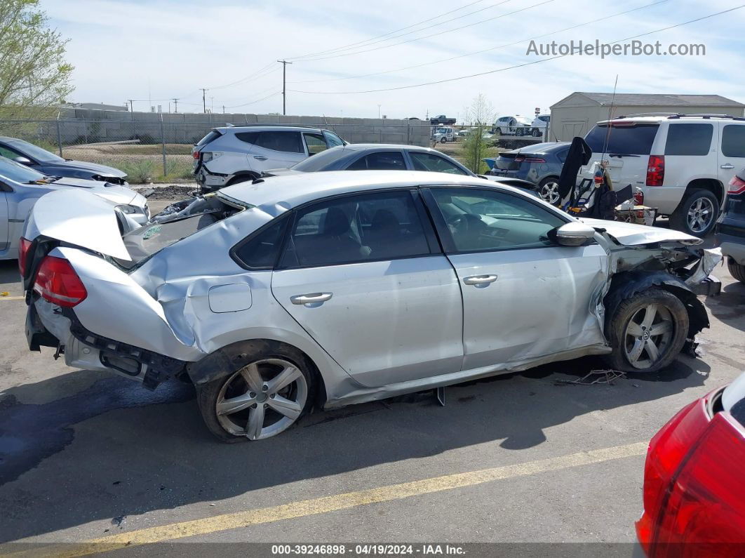 2012 Volkswagen Passat 2.5l S Silver vin: 1VWAP7A39CC003464