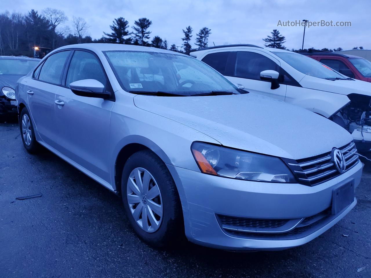 2012 Volkswagen Passat S Silver vin: 1VWAP7A39CC063275