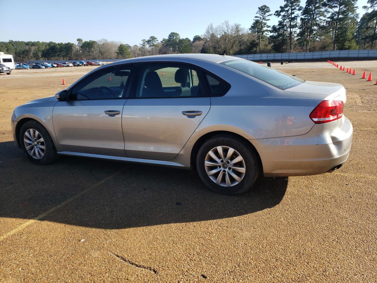 2012 Volkswagen Passat S Silver vin: 1VWAP7A3XCC033220