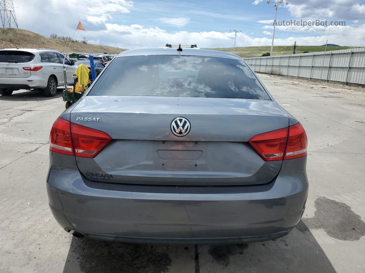 2013 Volkswagen Passat S Gray vin: 1VWAP7A3XDC124361