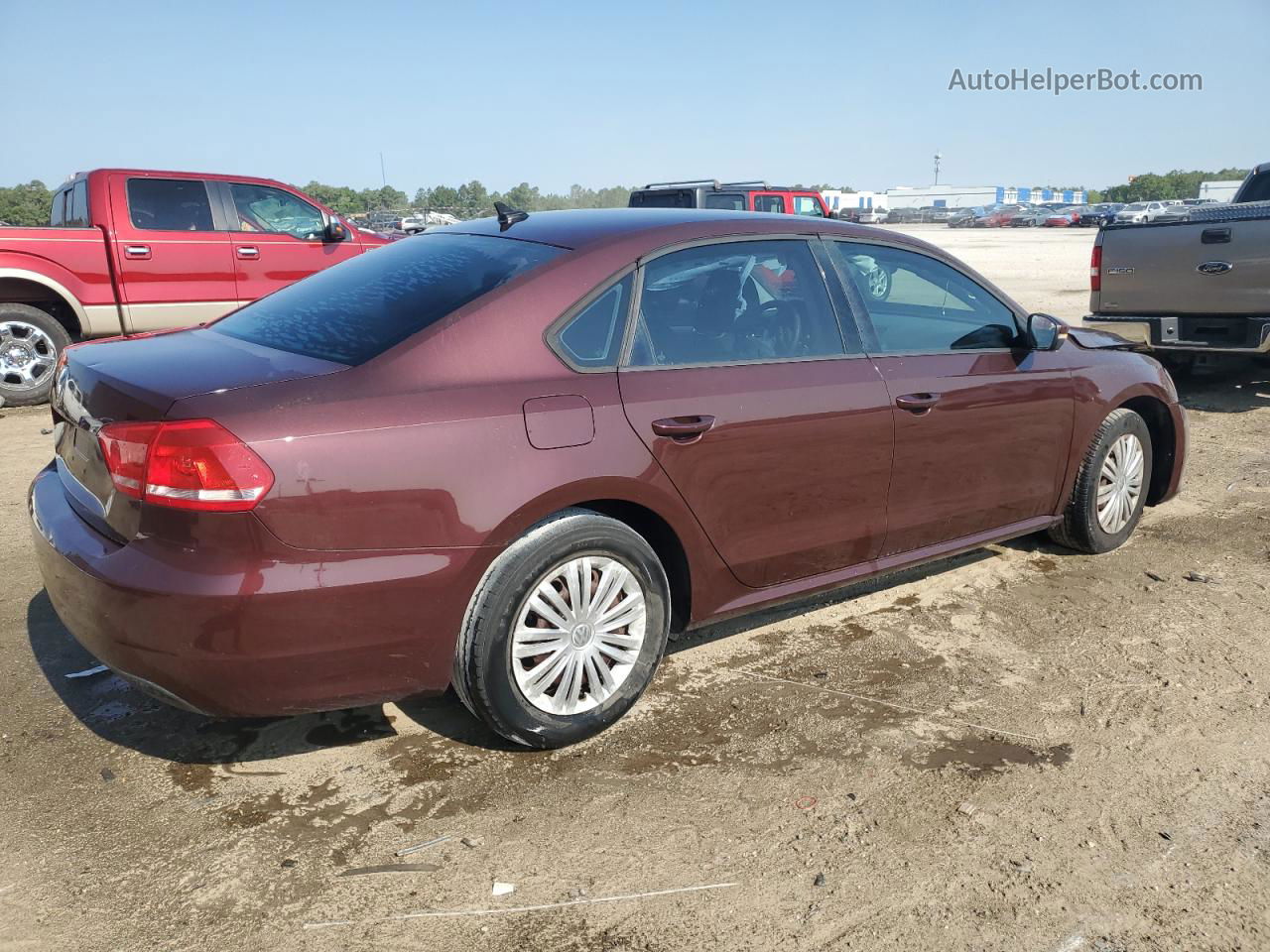 2014 Volkswagen Passat S Бордовый vin: 1VWAP7A3XEC025721