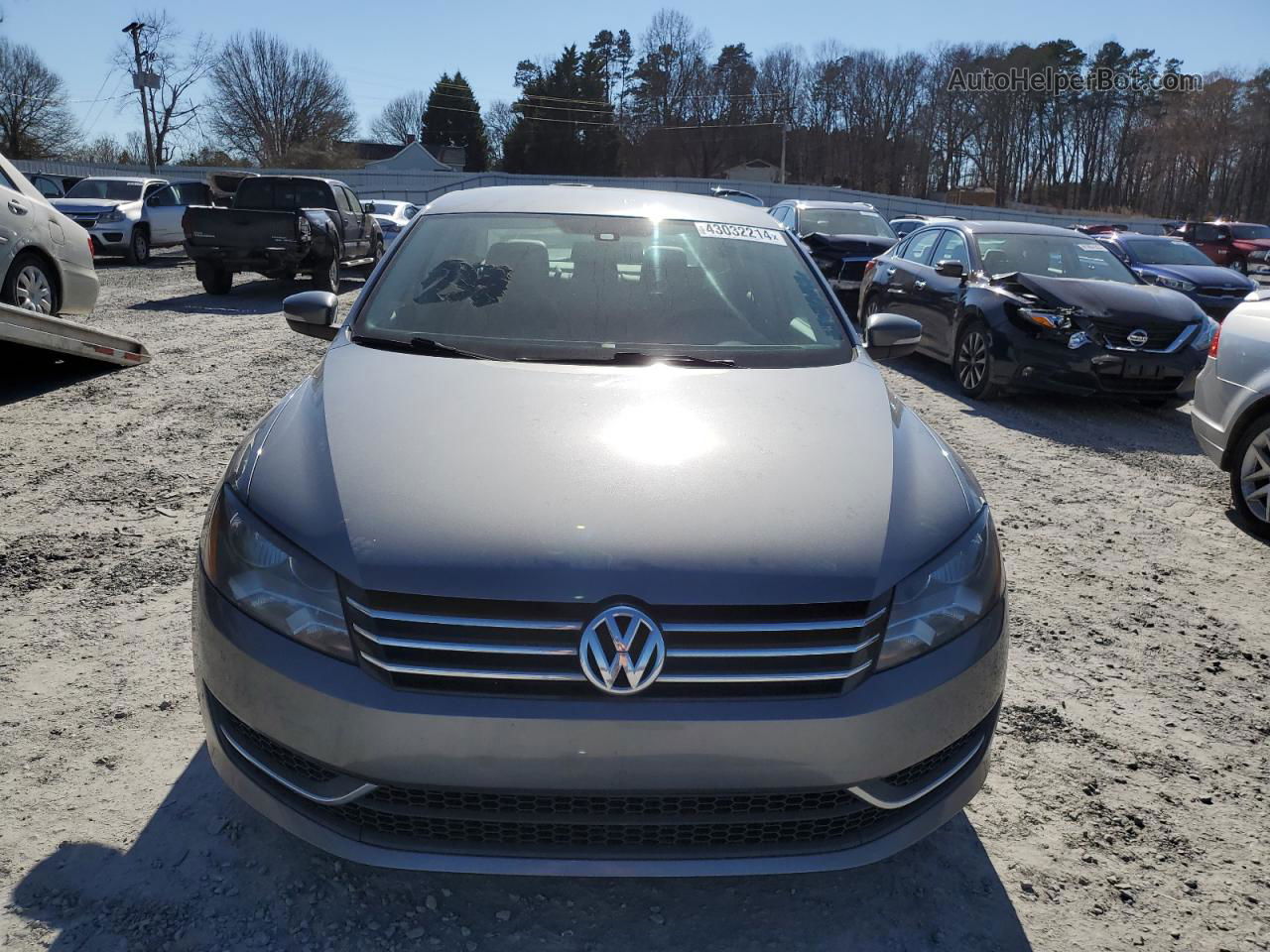 2014 Volkswagen Passat S Gray vin: 1VWAS7A30EC038203