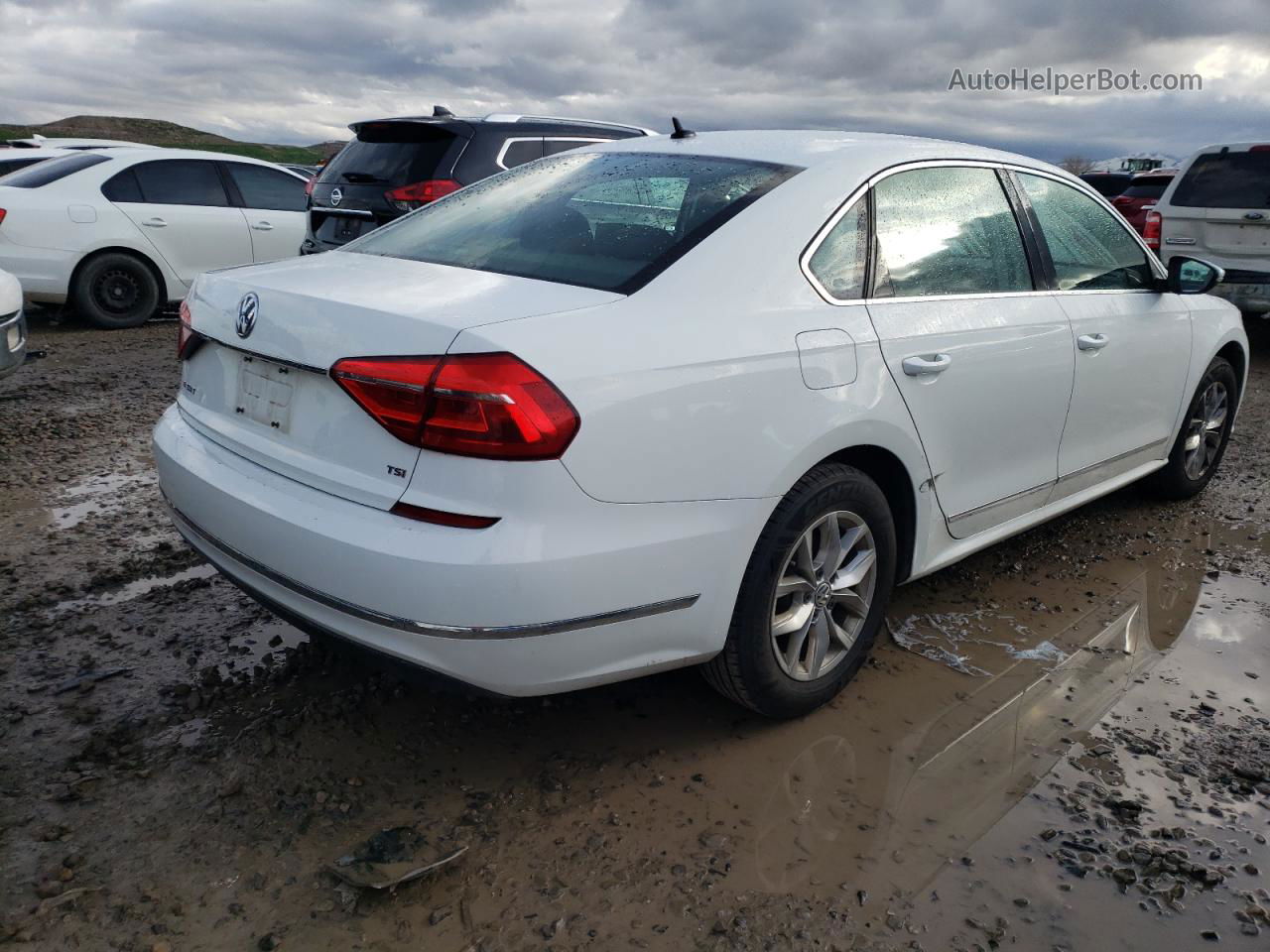 2016 Volkswagen Passat S White vin: 1VWAS7A30GC019203