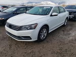 2016 Volkswagen Passat S White vin: 1VWAS7A30GC019203