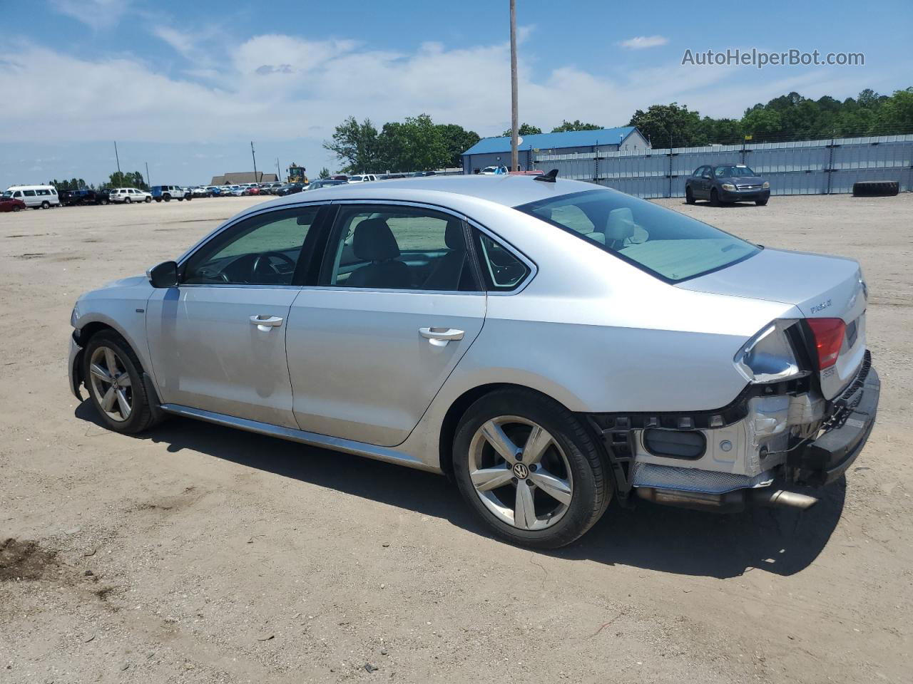 2015 Volkswagen Passat S Silver vin: 1VWAS7A31FC109586