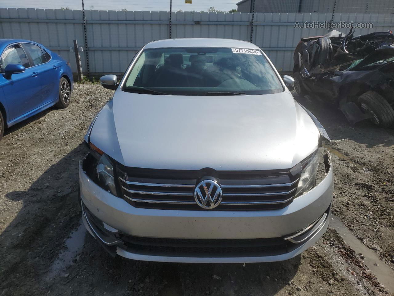 2015 Volkswagen Passat S Silver vin: 1VWAS7A32FC111220