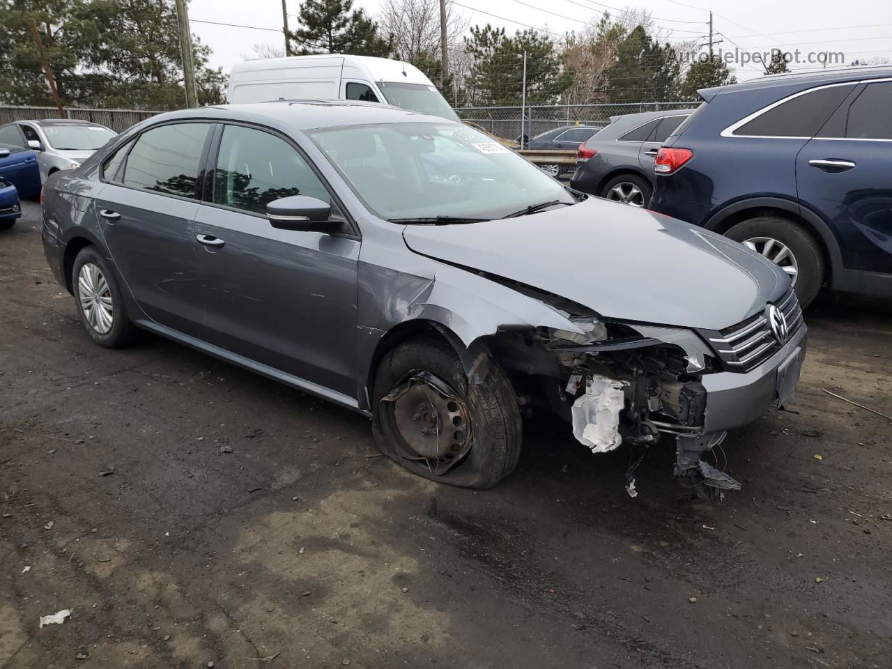 2014 Volkswagen Passat S Серый vin: 1VWAS7A33EC101682