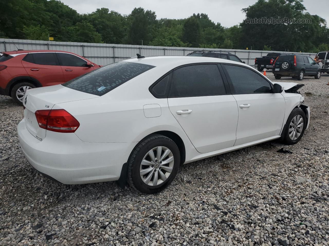 2015 Volkswagen Passat S White vin: 1VWAS7A33FC009019