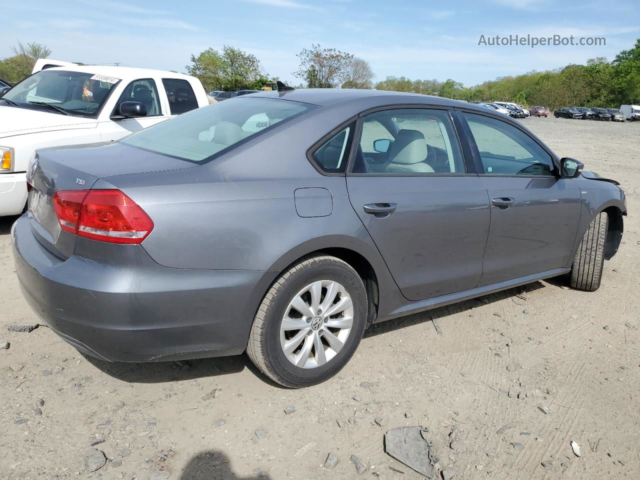 2015 Volkswagen Passat S Gray vin: 1VWAS7A33FC021980