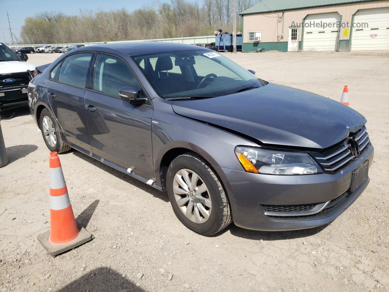 2015 Volkswagen Passat S Gray vin: 1VWAS7A33FC025270