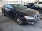 2016 Volkswagen Passat S Black vin: 1VWAS7A33GC041390