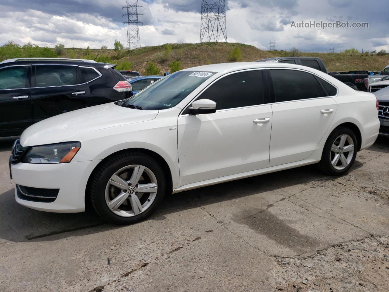 2014 Volkswagen Passat S White vin: 1VWAS7A34EC050354