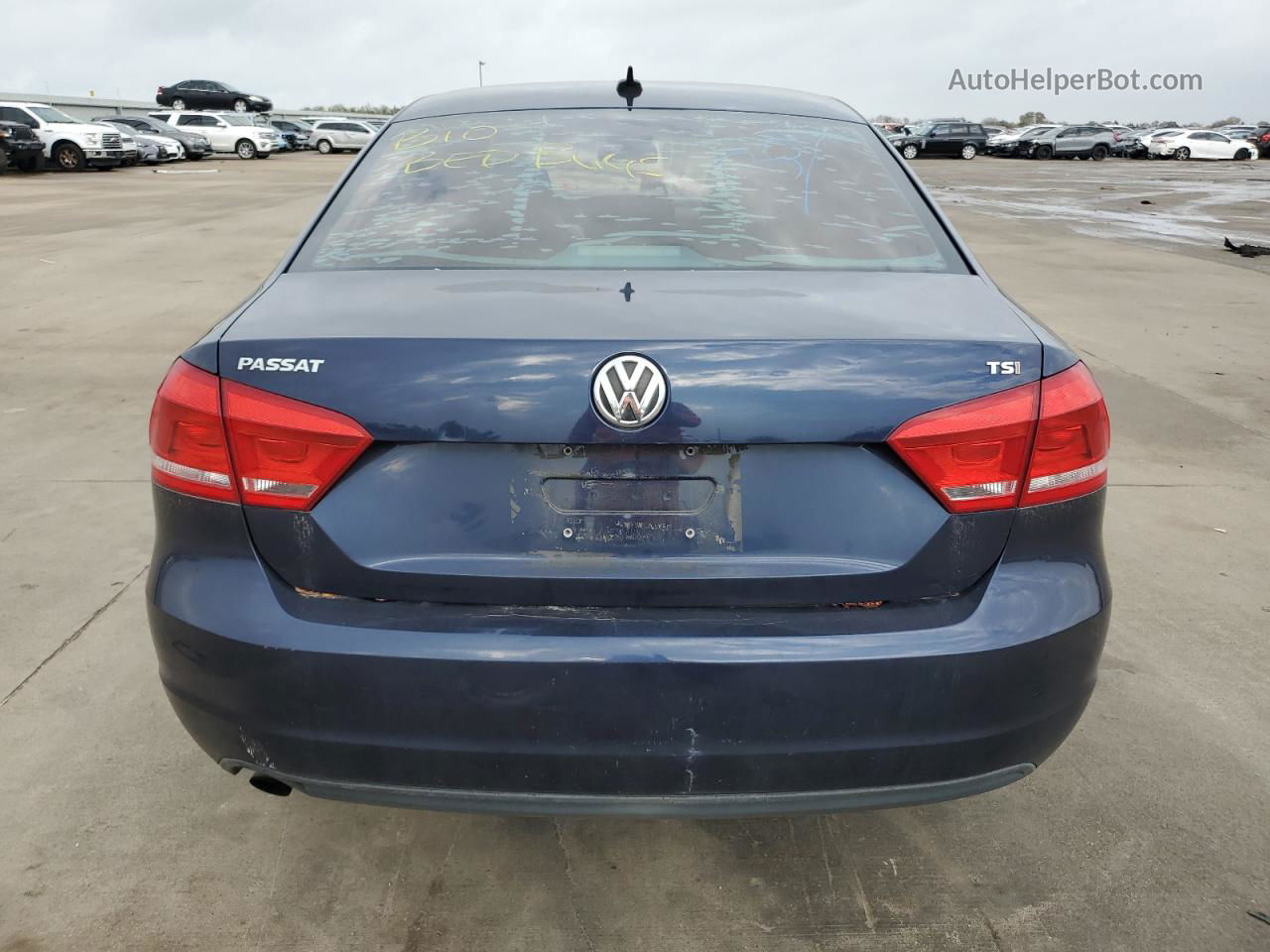 2015 Volkswagen Passat S Blue vin: 1VWAS7A35FC043852