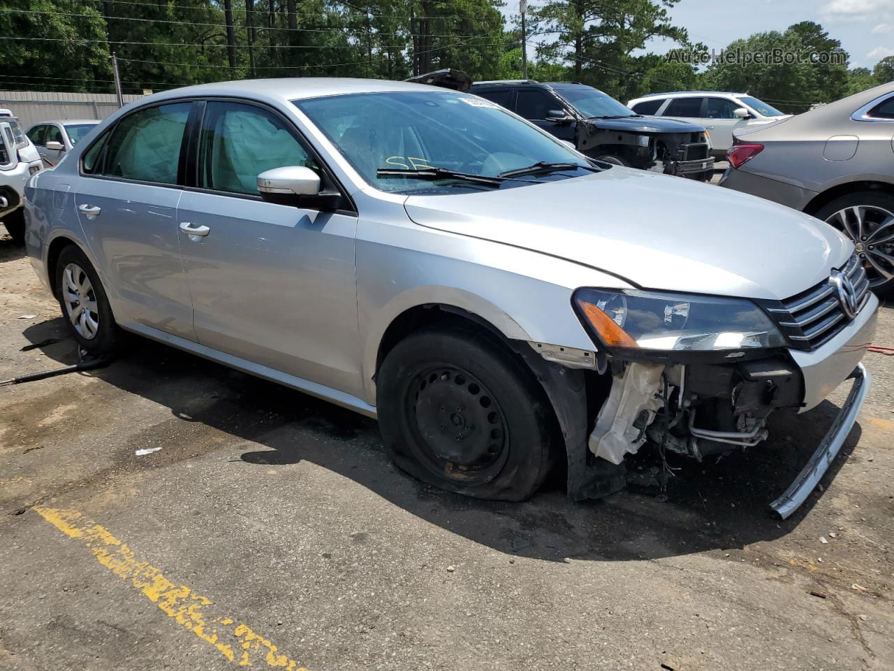 2015 Volkswagen Passat S Silver vin: 1VWAS7A35FC067505