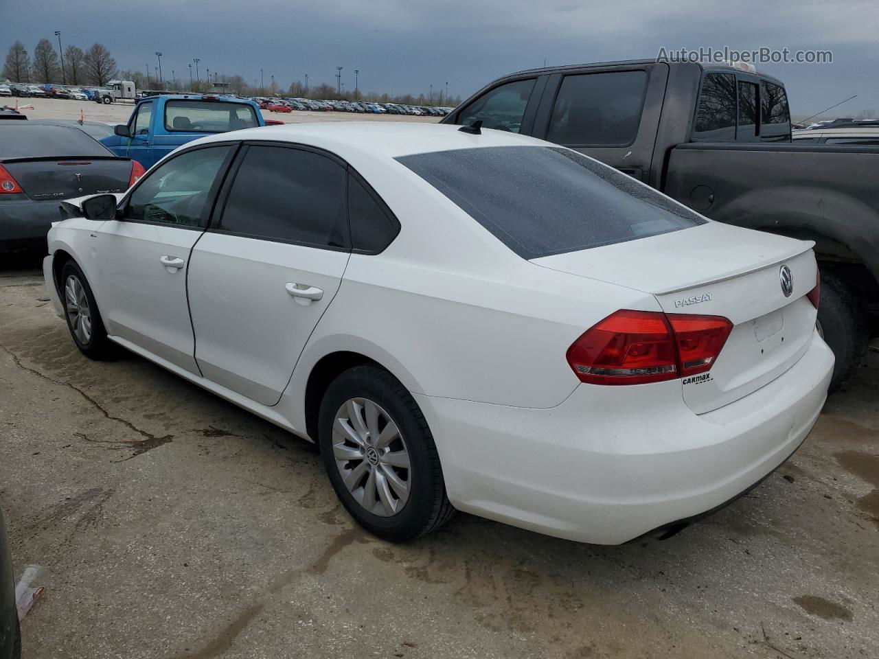 2014 Volkswagen Passat S White vin: 1VWAS7A36EC114667