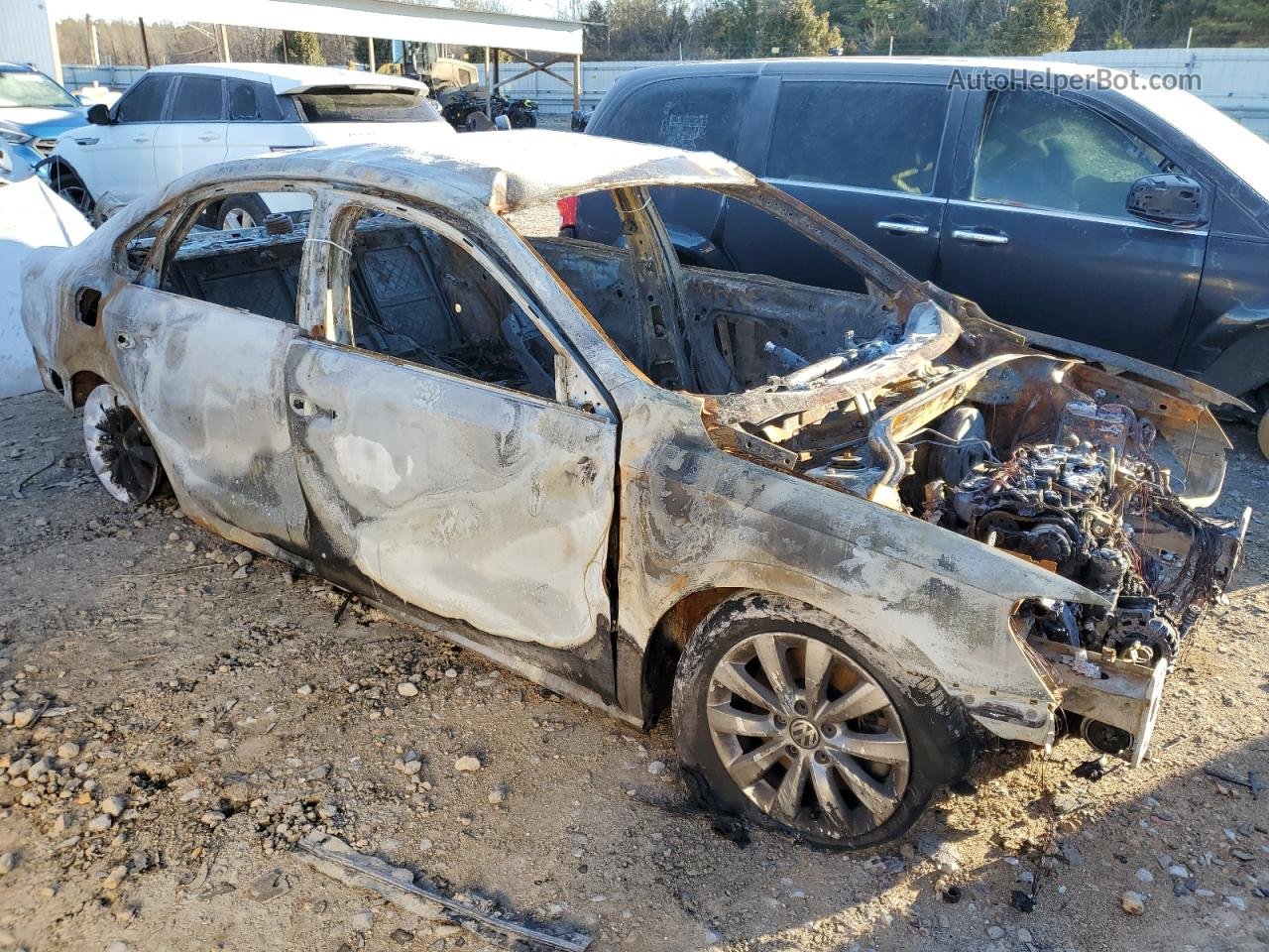 2015 Volkswagen Passat S Пожар vin: 1VWAS7A36FC056304