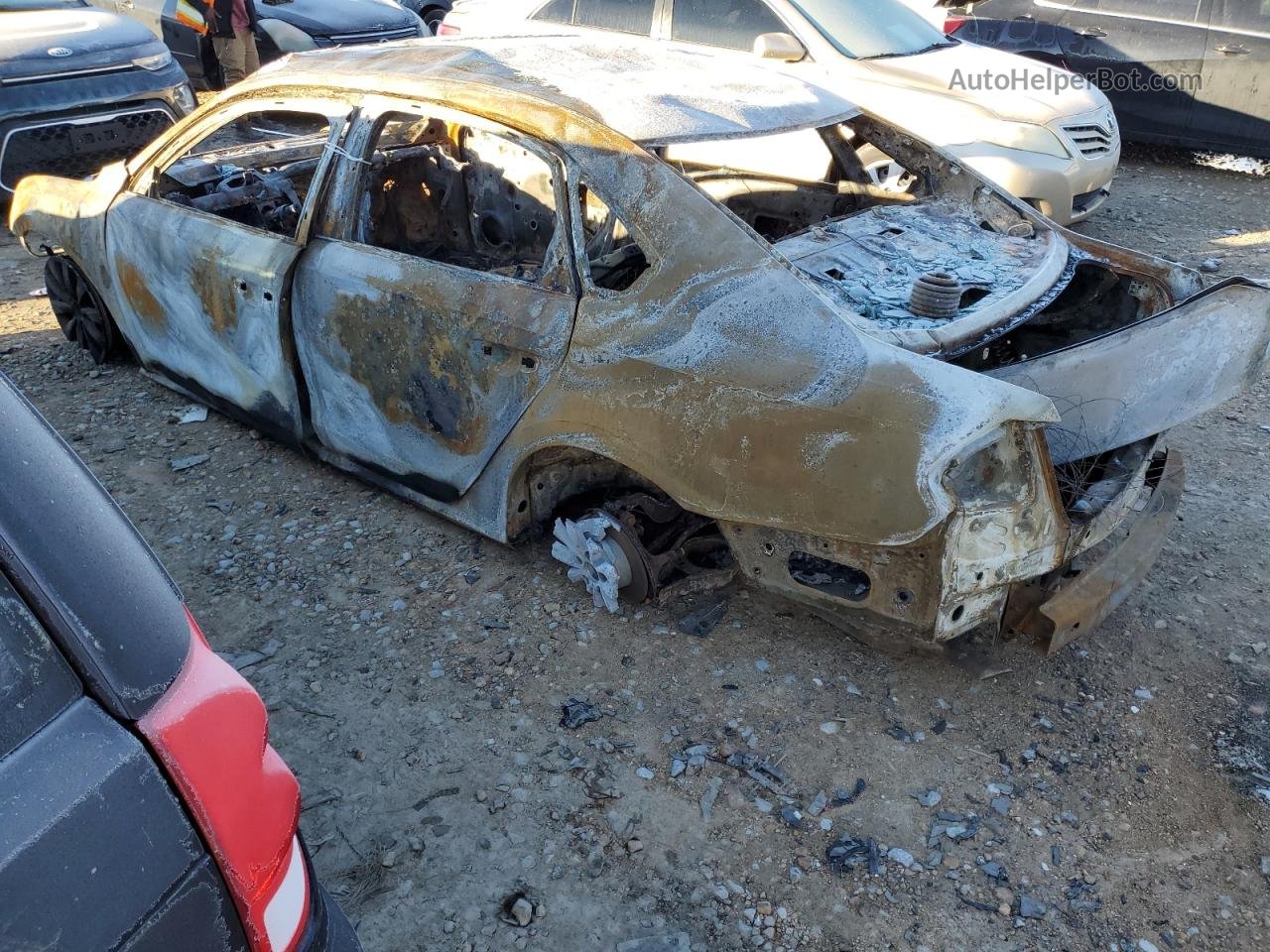 2015 Volkswagen Passat S Burn vin: 1VWAS7A36FC056304