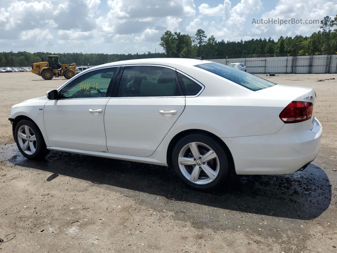 2015 Volkswagen Passat S White vin: 1VWAS7A36FC116131