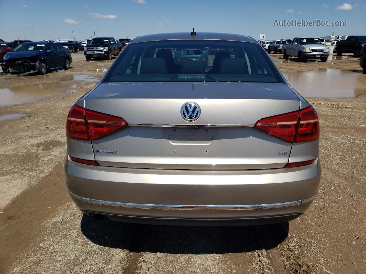 2016 Volkswagen Passat S Silver vin: 1VWAS7A36GC012689