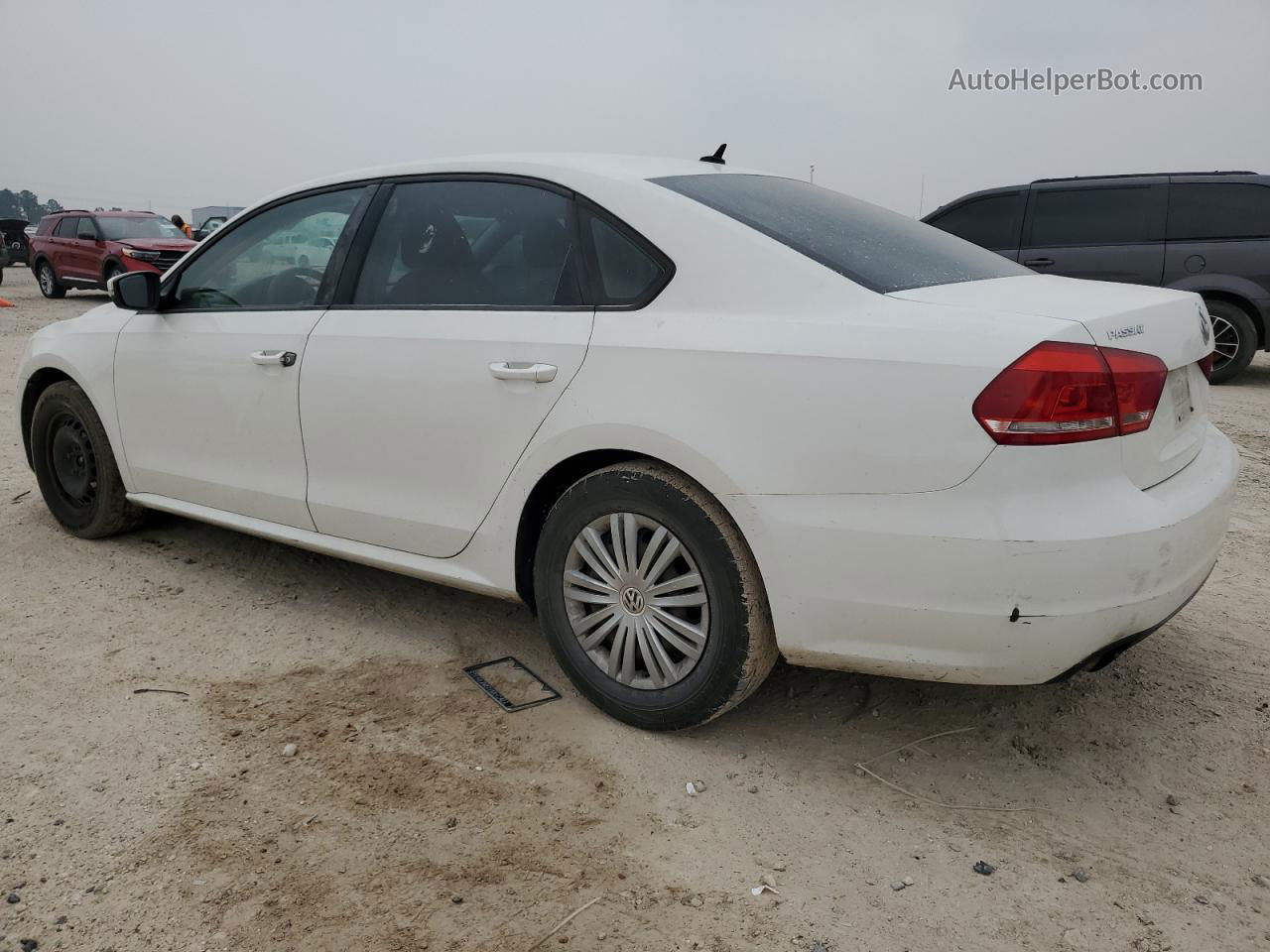 2014 Volkswagen Passat S White vin: 1VWAS7A37EC048811