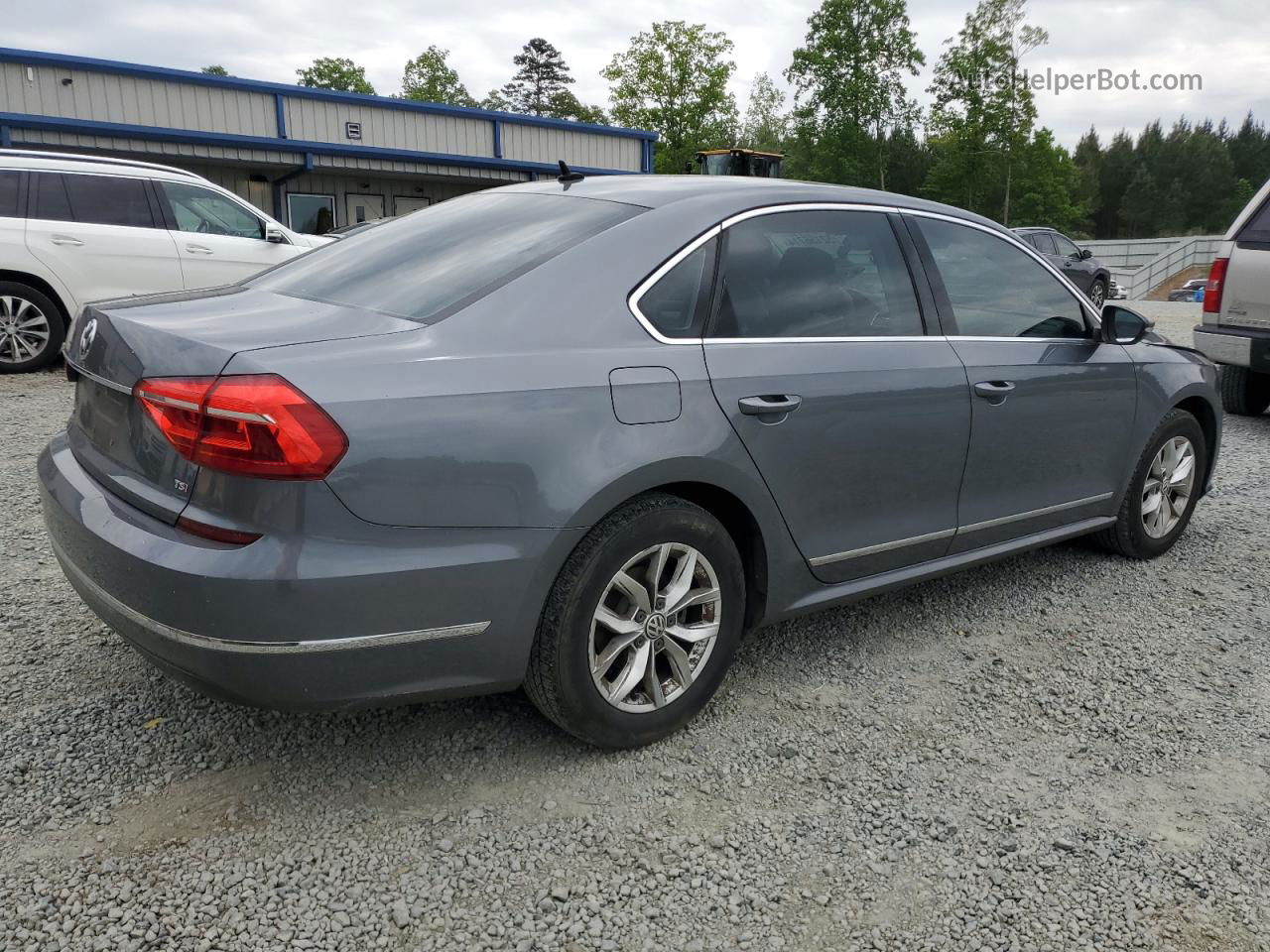 2016 Volkswagen Passat S Серый vin: 1VWAS7A37GC048049