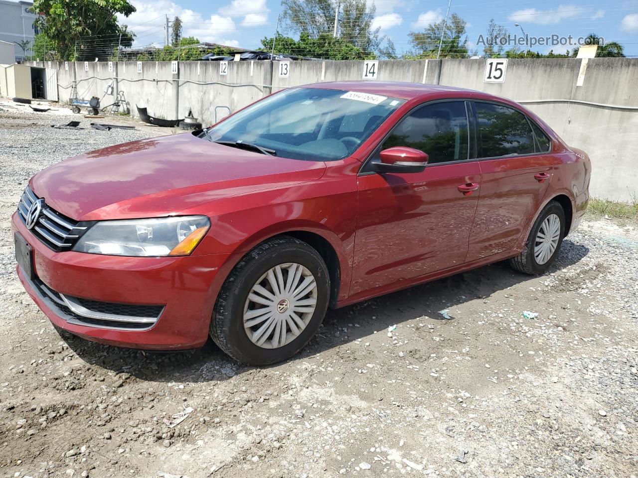 2015 Volkswagen Passat S Red vin: 1VWAS7A38FC074402