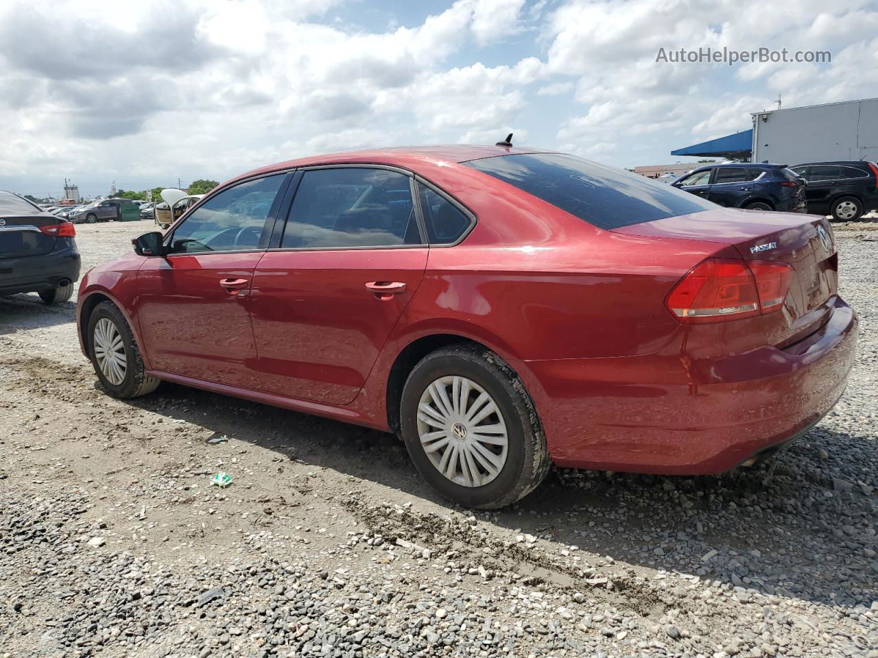 2015 Volkswagen Passat S Red vin: 1VWAS7A38FC074402