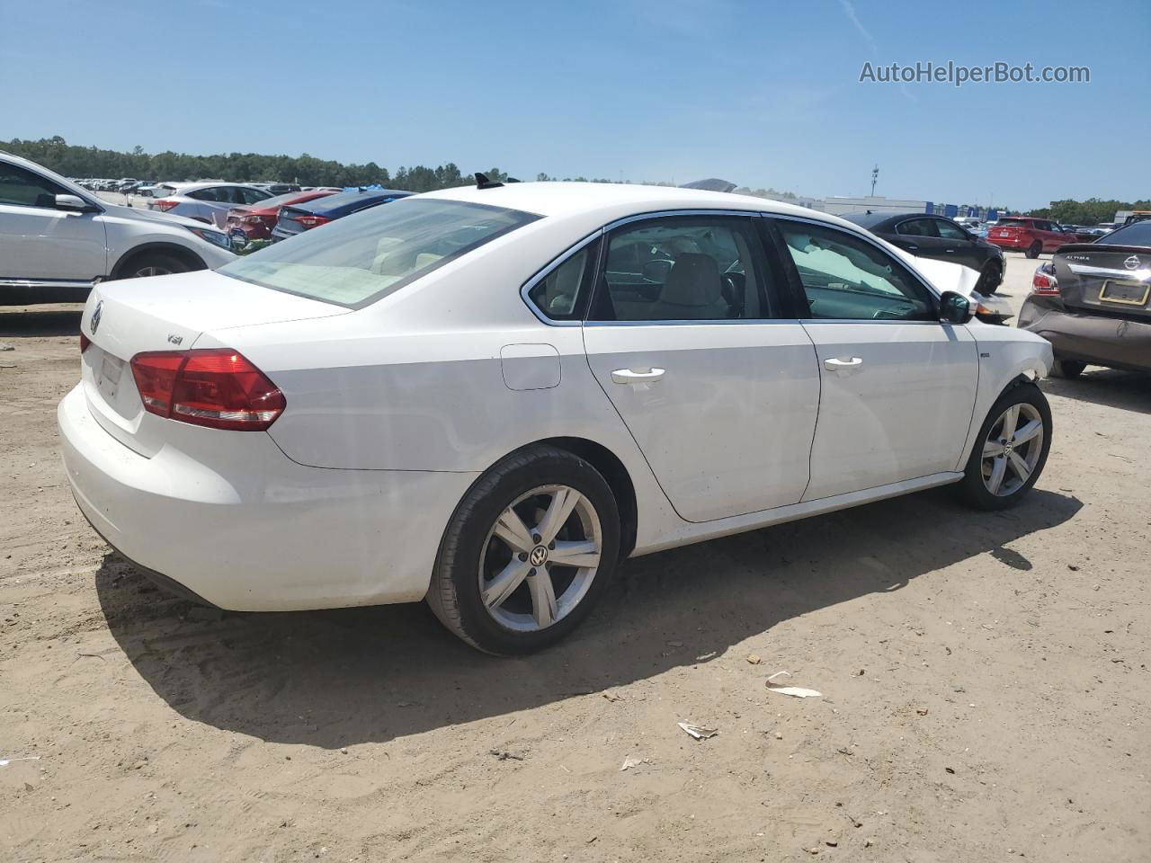 2015 Volkswagen Passat S White vin: 1VWAS7A38FC112114