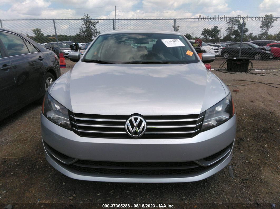 2014 Volkswagen Passat S Silver vin: 1VWAS7A39EC084371