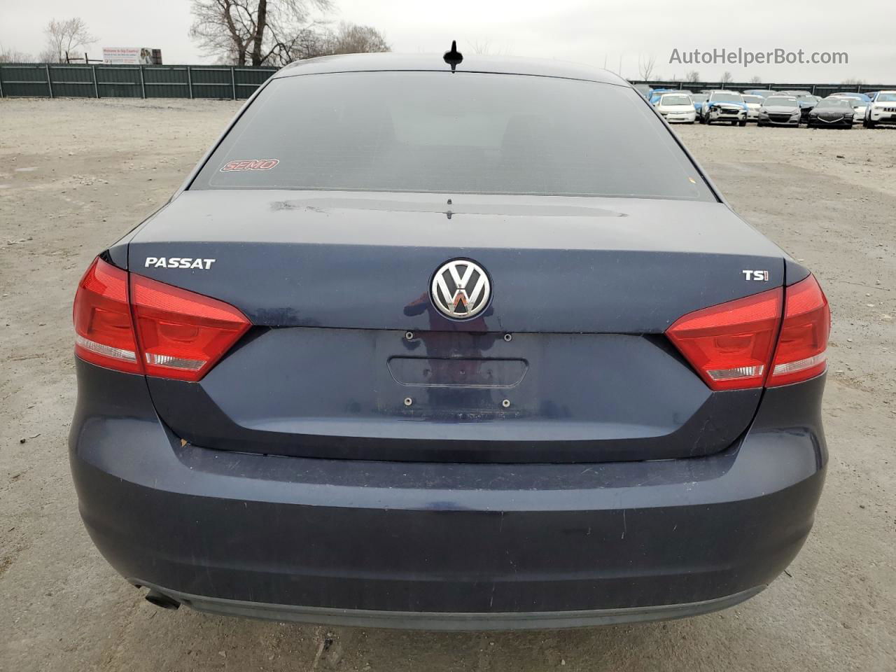 2015 Volkswagen Passat S Синий vin: 1VWAS7A39FC089362