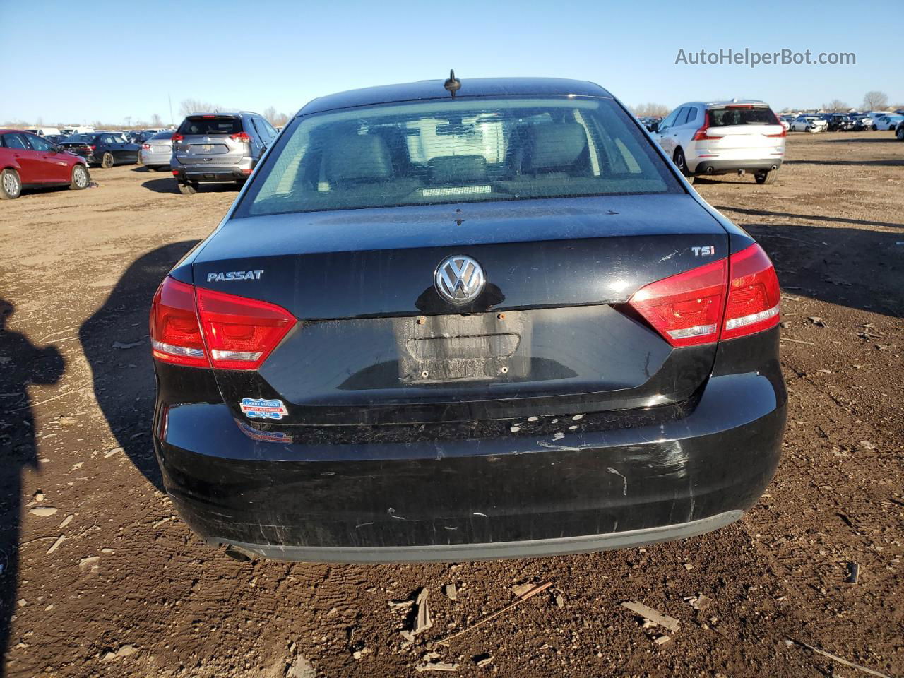 2015 Volkswagen Passat S Черный vin: 1VWAS7A39FC116821