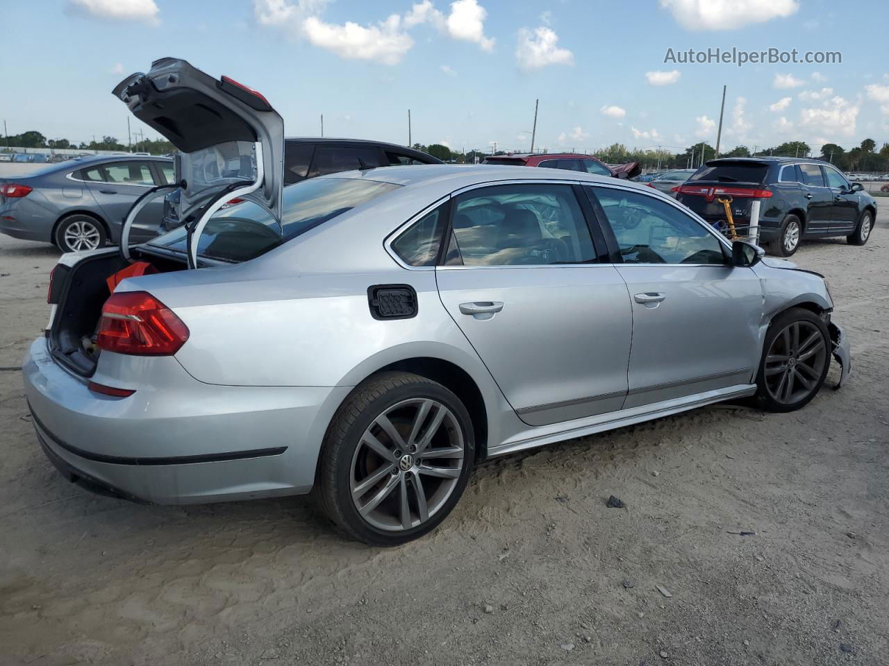 2016 Volkswagen Passat S Silver vin: 1VWAS7A3XGC048580