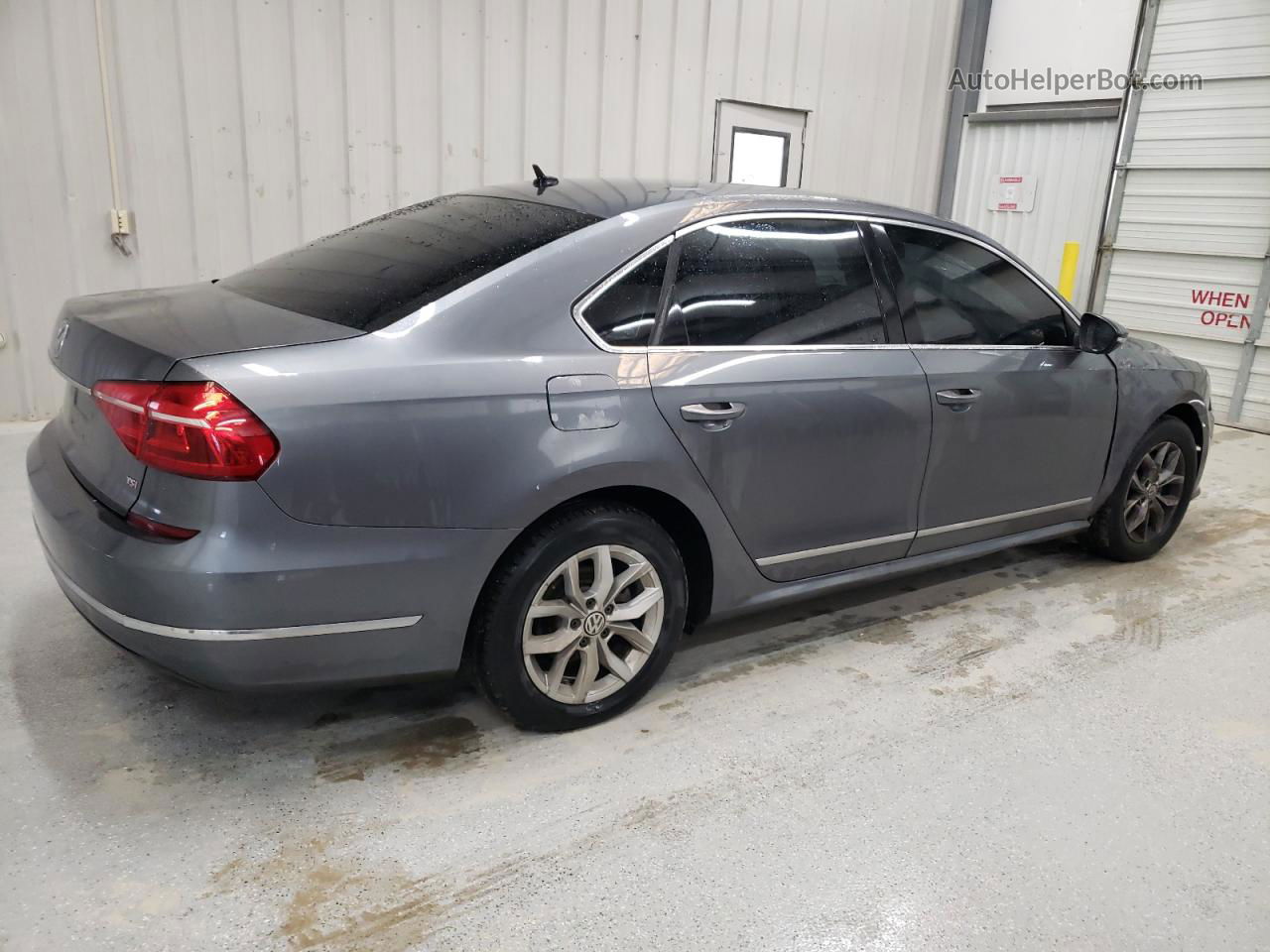 2016 Volkswagen Passat S Серый vin: 1VWAS7A3XGC063192