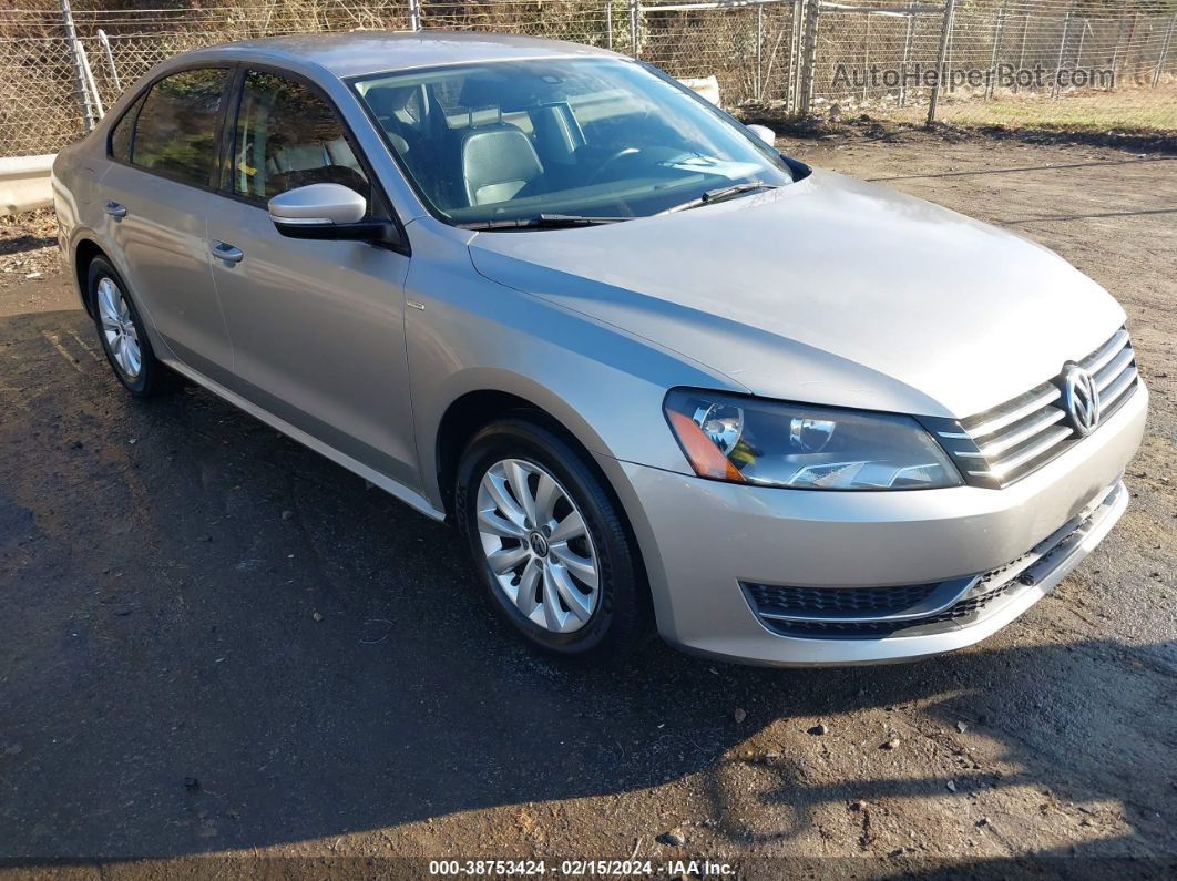 2014 Volkswagen Passat 1.8t Wolfsburg Edition Silver vin: 1VWAT7A30EC083087