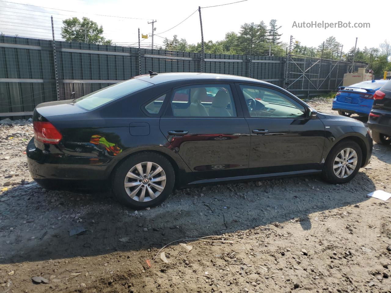 2015 Volkswagen Passat S Черный vin: 1VWAT7A30FC012974