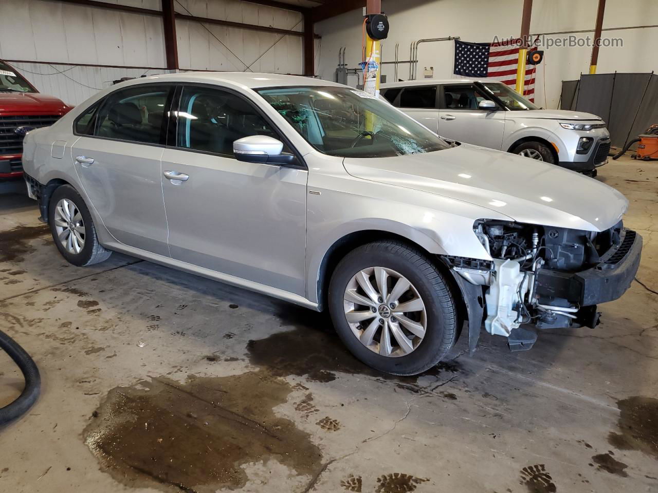 2015 Volkswagen Passat S Silver vin: 1VWAT7A30FC036434