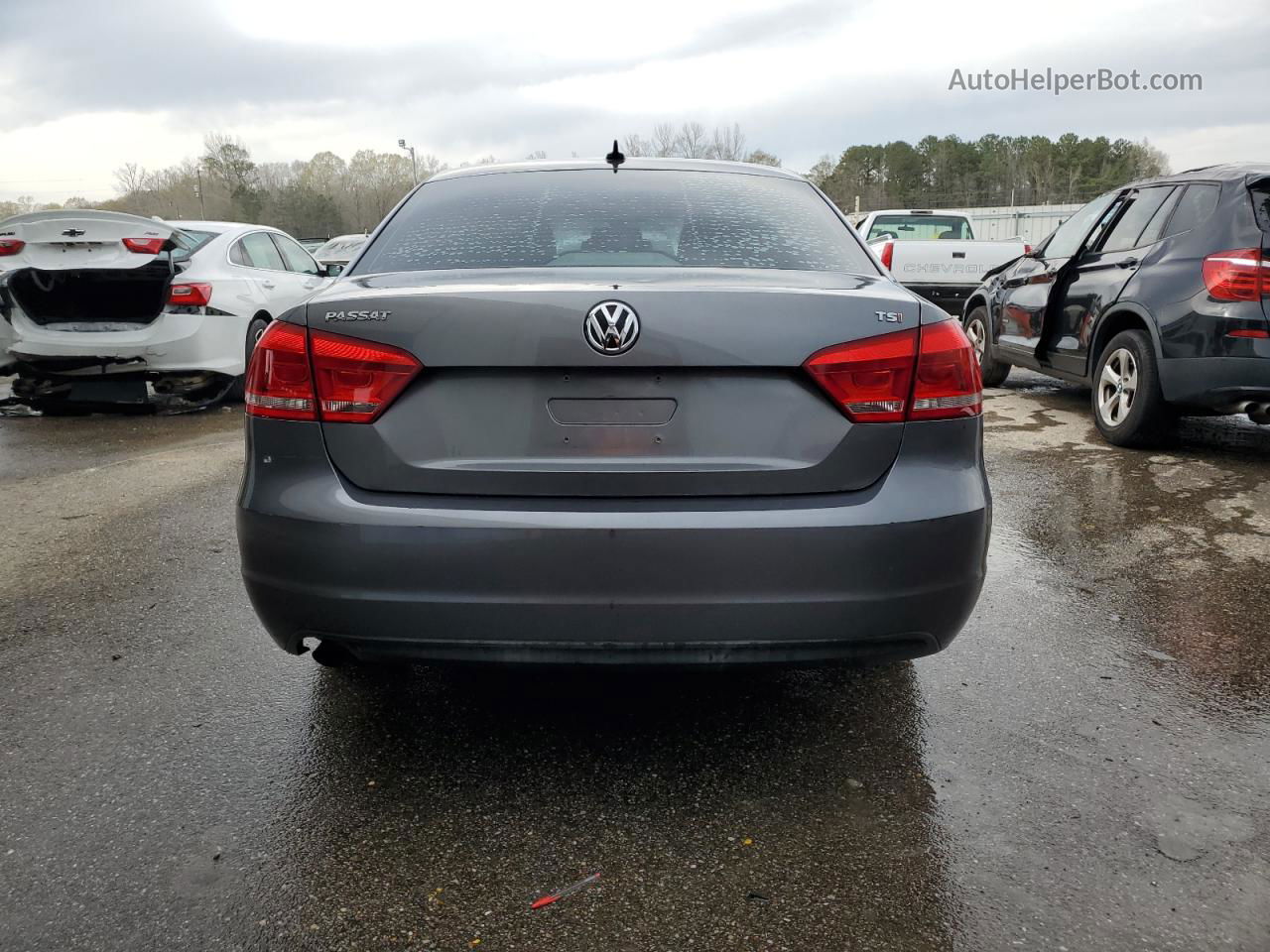 2015 Volkswagen Passat S Серый vin: 1VWAT7A30FC044999