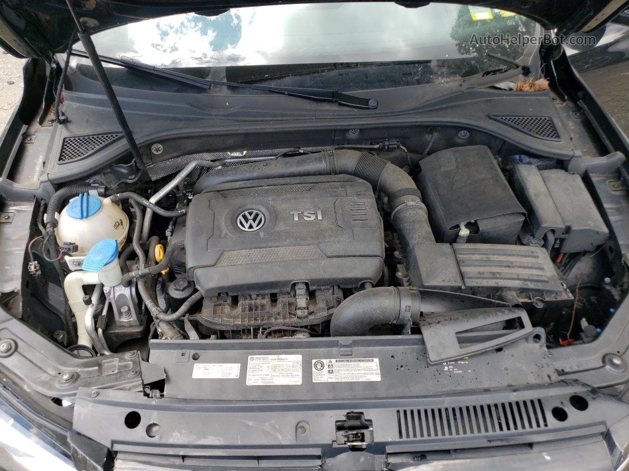2015 Volkswagen Passat S Черный vin: 1VWAT7A30FC101508