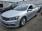 2016 Volkswagen Passat S Серебряный vin: 1VWAT7A30GC034409