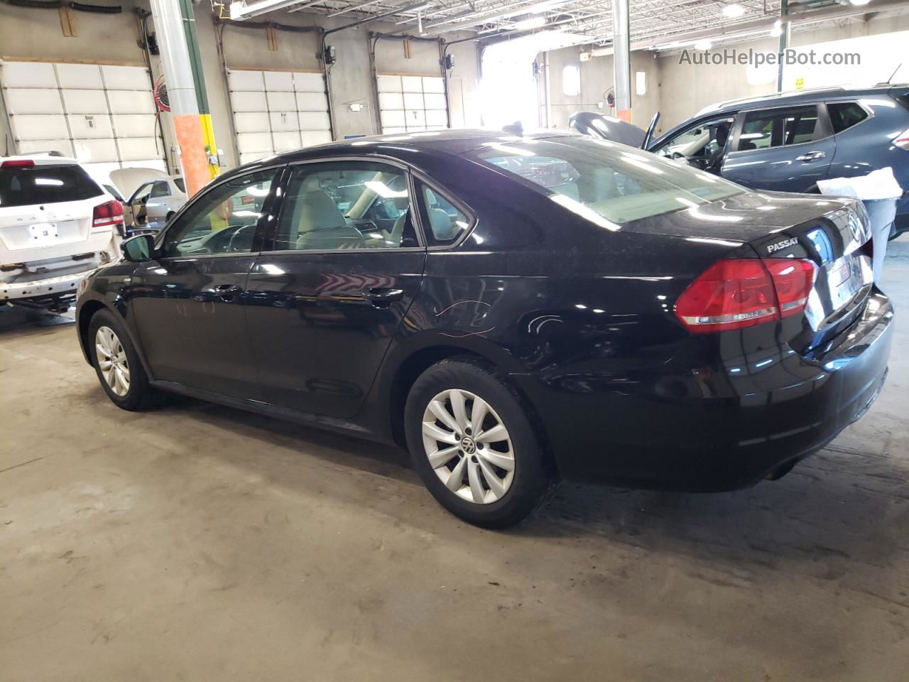 2014 Volkswagen Passat S Black vin: 1VWAT7A31EC119630