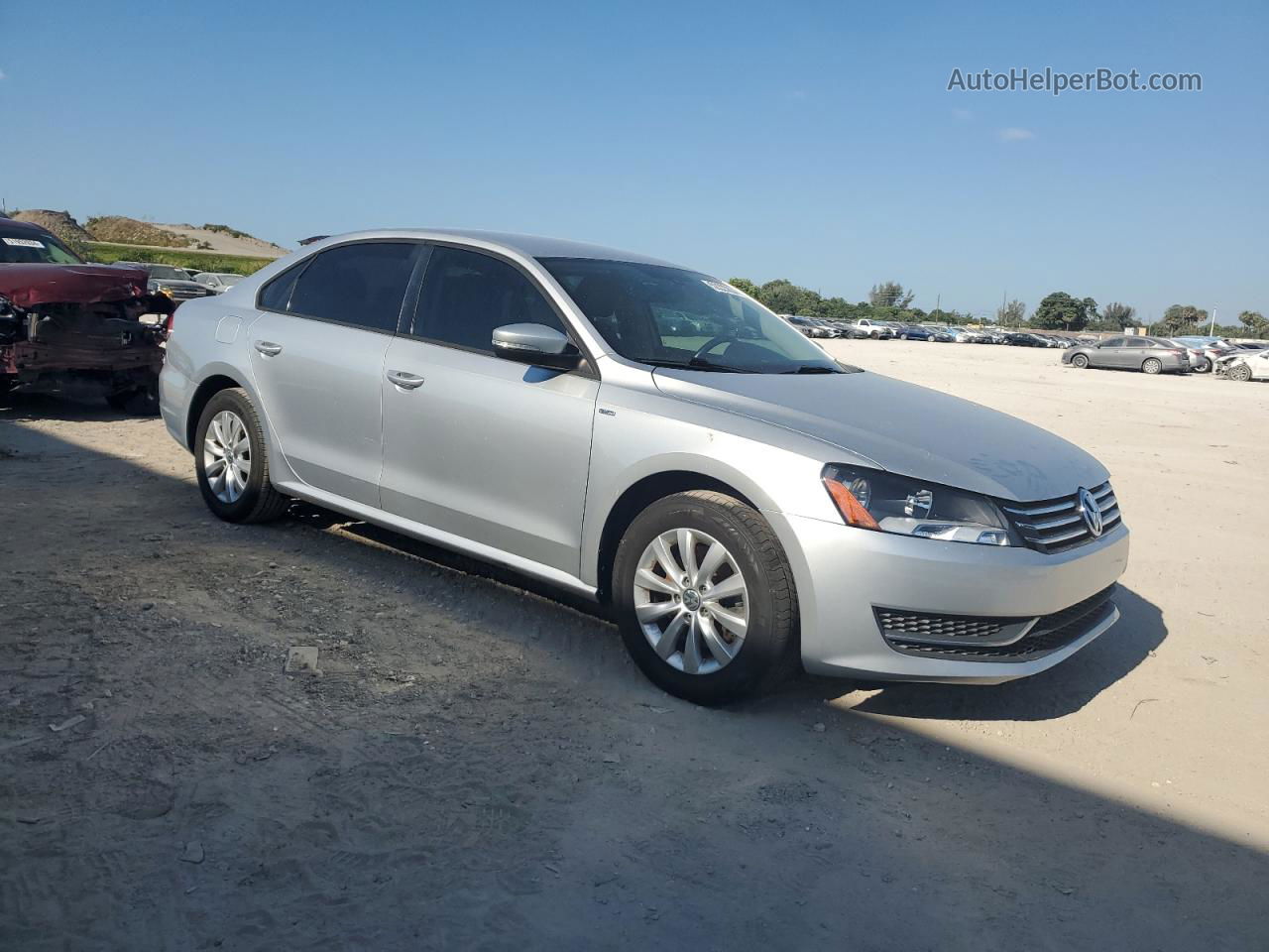 2015 Volkswagen Passat S Silver vin: 1VWAT7A31FC021411