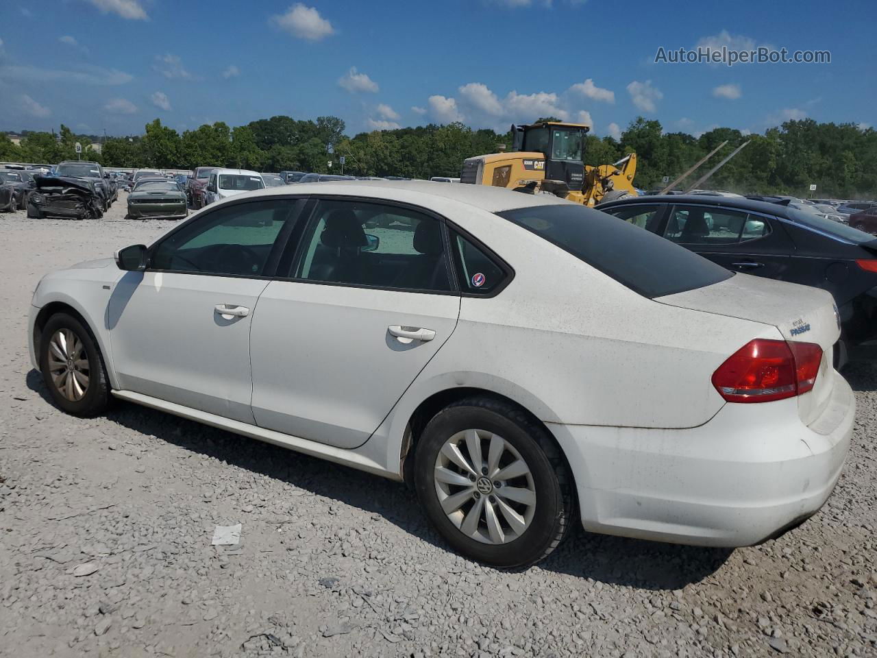 2015 Volkswagen Passat S White vin: 1VWAT7A31FC047782