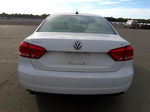 2015 Volkswagen Passat S White vin: 1VWAT7A31FC069412