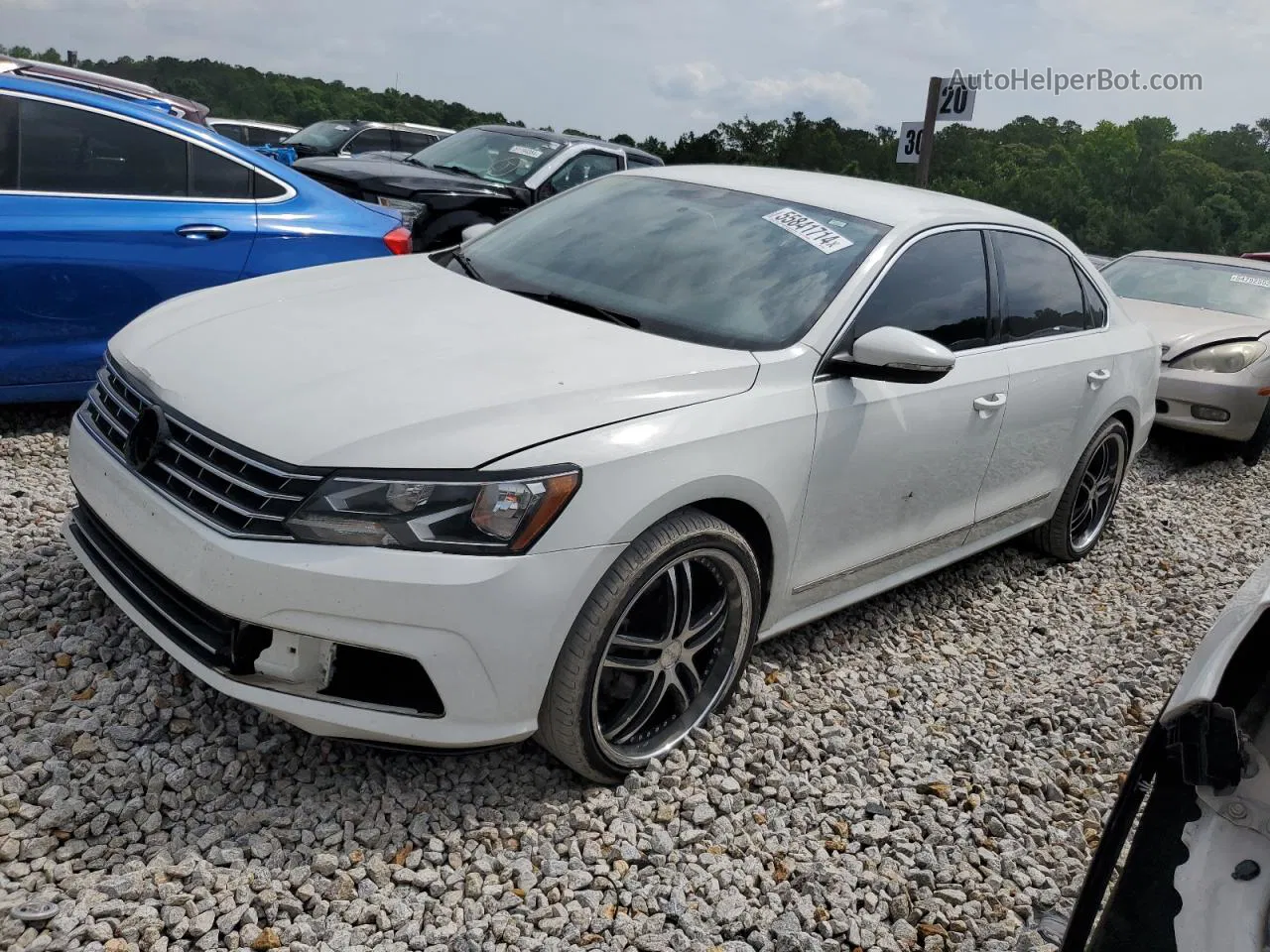 2016 Volkswagen Passat S White vin: 1VWAT7A31GC037870