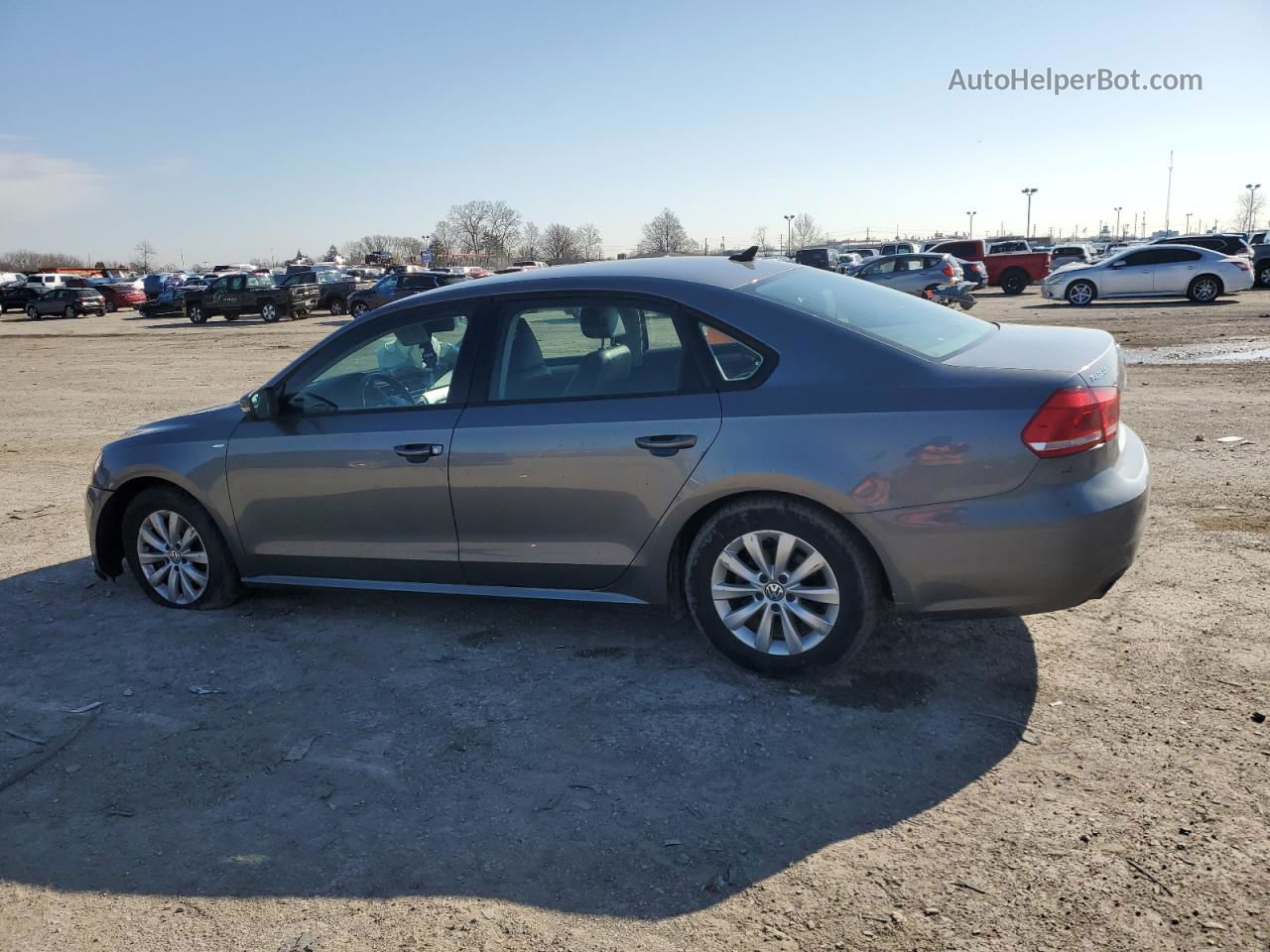 2015 Volkswagen Passat S Gray vin: 1VWAT7A32FC011034