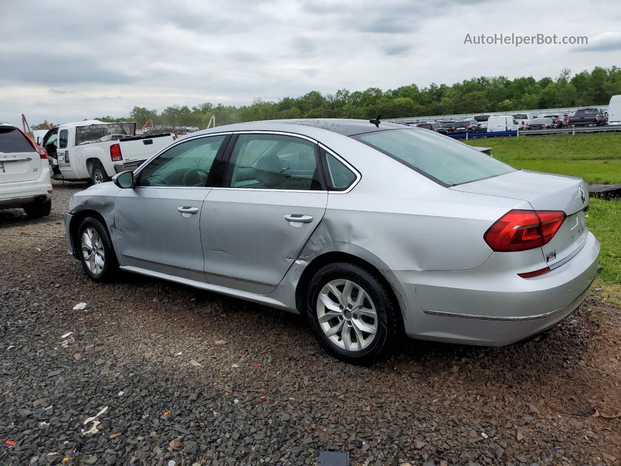 2016 Volkswagen Passat S Silver vin: 1VWAT7A32GC028532