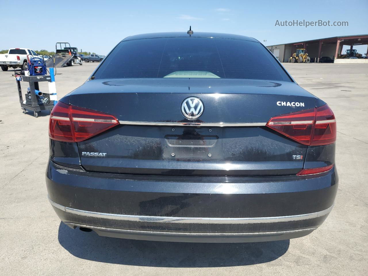 2017 Volkswagen Passat S Черный vin: 1VWAT7A32HC013143